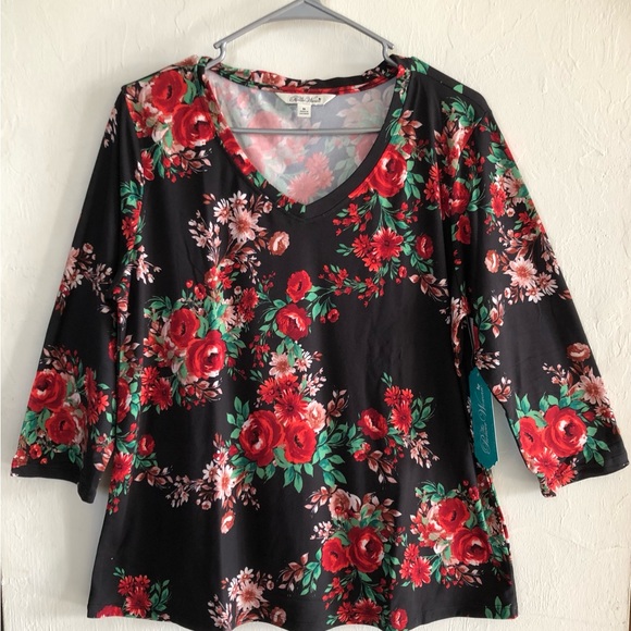 THE PIONEER WOMAN Top Size Medium Semi Loose 3/4 Sleeves Floral New - Picture 1 of 9